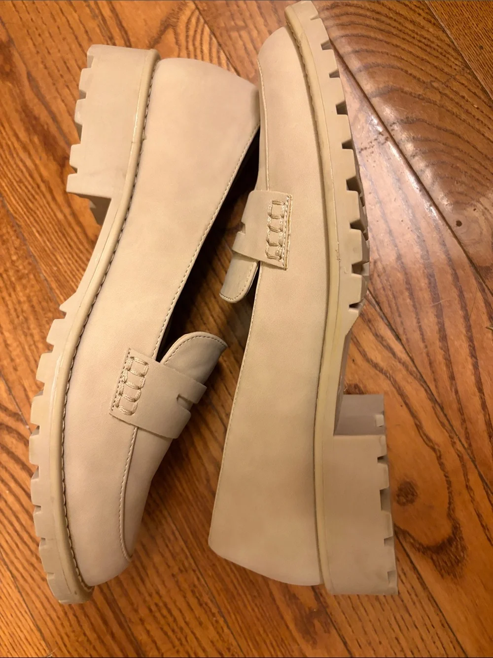 Dolce Vita classic beige
